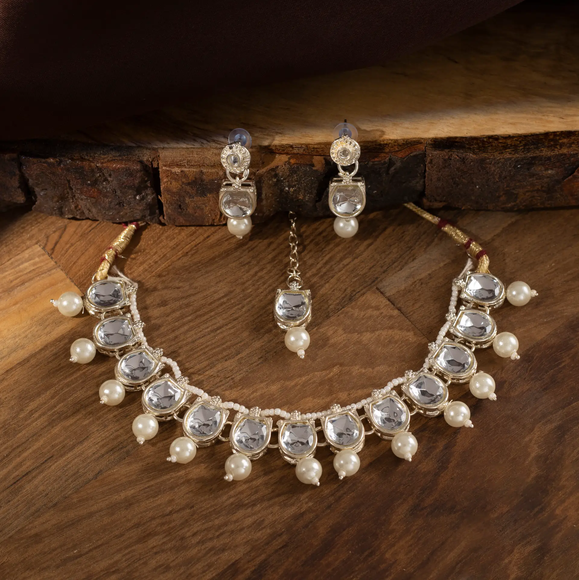 Kundan & Pearl Choker Necklace Set with Earrings & Maang Tikka