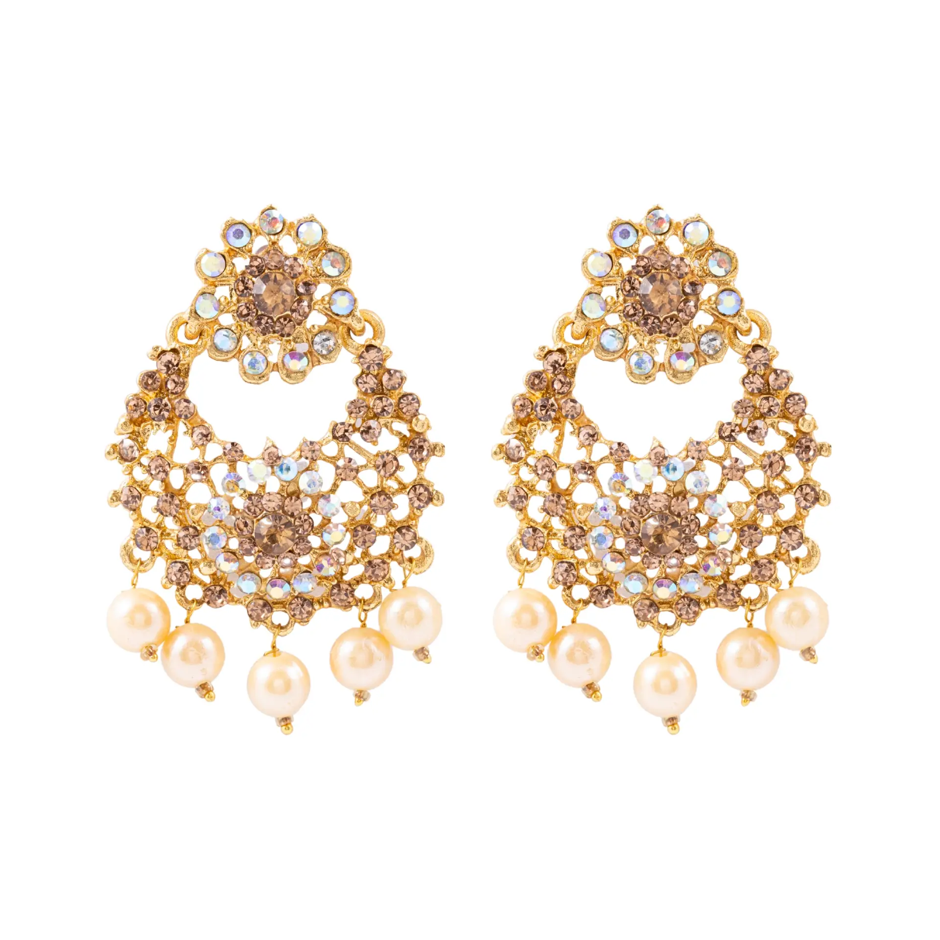 Bridal Gold-Plated Choker Necklace Set with Pearl Drops & Maang Tikka - Image 3