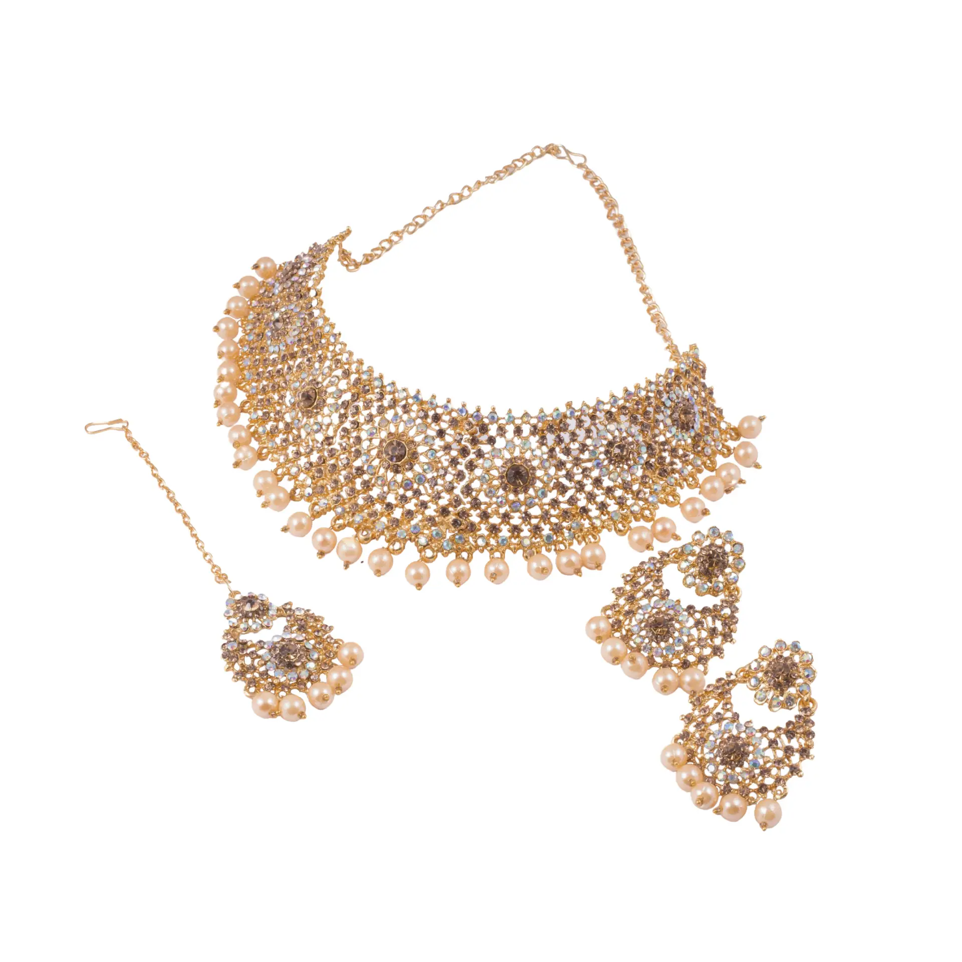 Bridal Gold-Plated Choker Necklace Set with Pearl Drops & Maang Tikka - Image 5