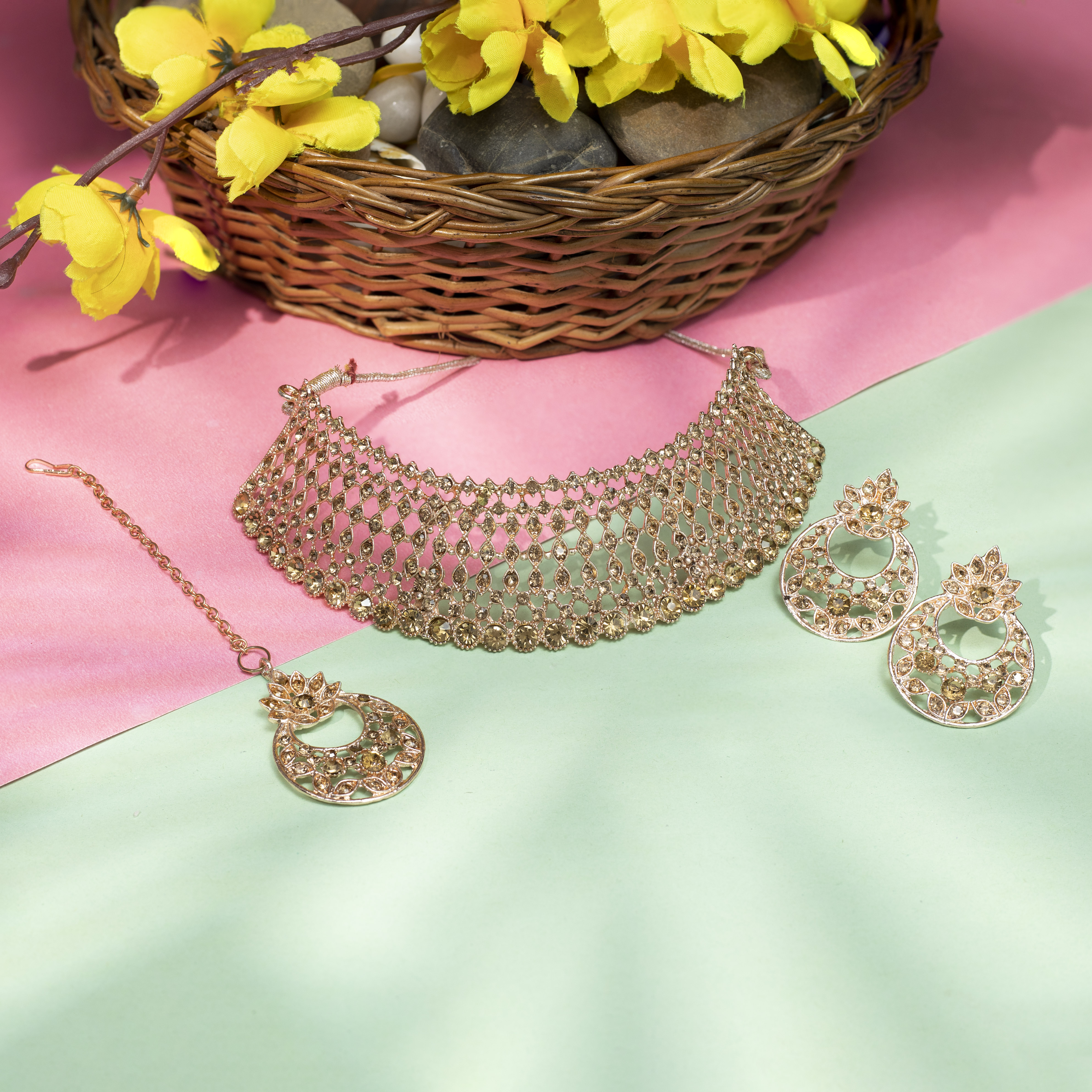 Sparkling Stone Choker Necklace Set with Earrings & Maang Tikka