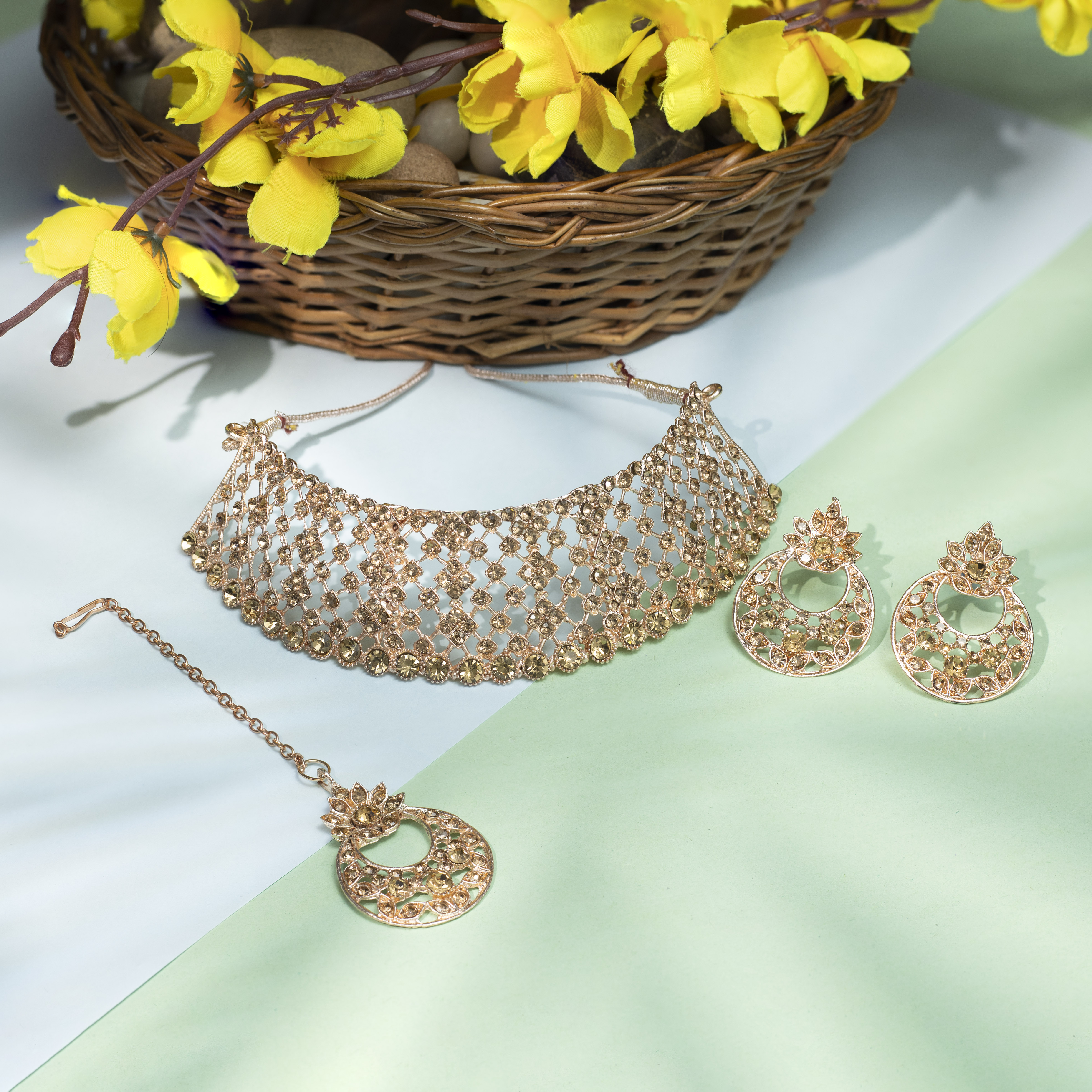 Golden Glam Choker Necklace Set with Earrings & Maang Tikka