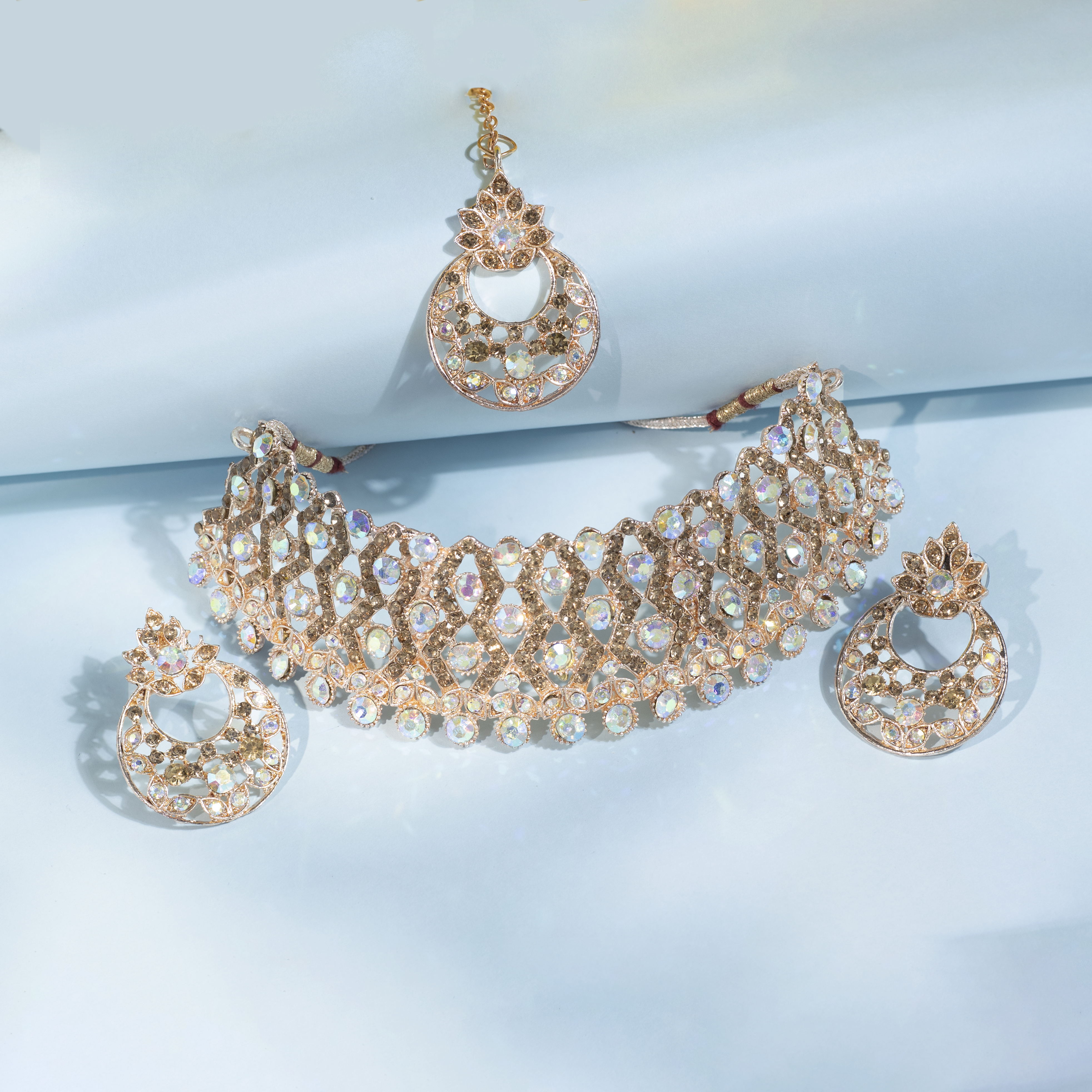 Crystal Glow Choker Necklace Set with Earrings & Maang Tikka